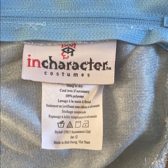 Beautiful Empress dress - Picture 4 of 4